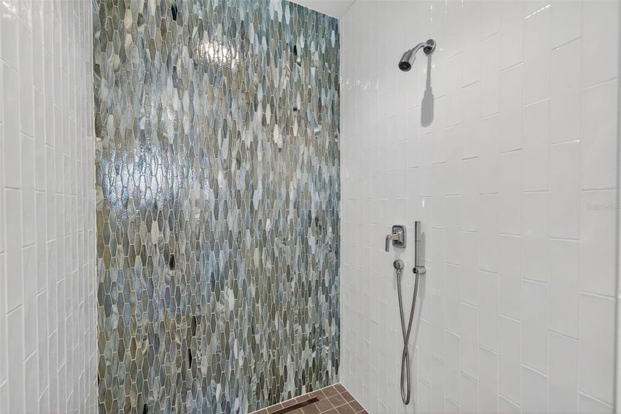 Image 68 of a home in .