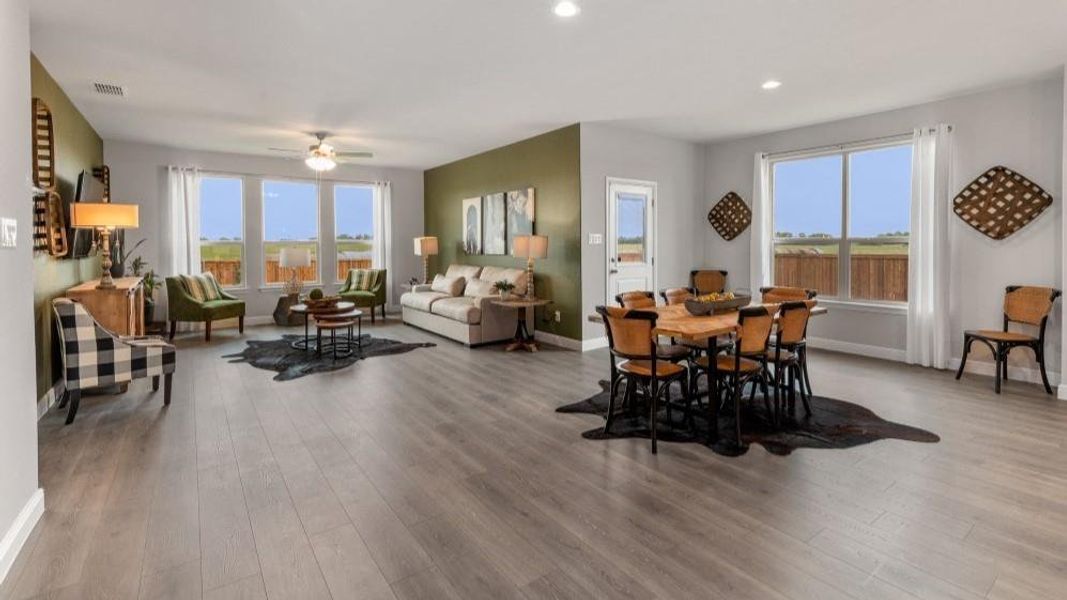 Furnished interior view inside a new home in Bella Vista, Granbury (Image 22). Furnished interior view inside a new home in Bella Vista, Granbury (Image 22).