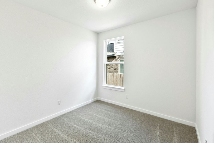 Spacious, unfurnished interior of a new home in University Heights, Round Rock (Image 20).