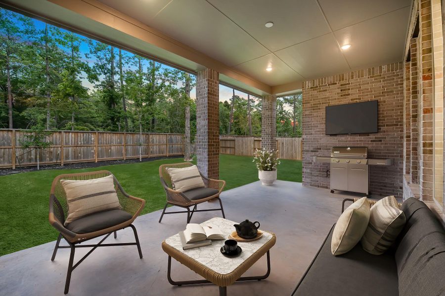 Beat the Texas heat on this TEXAS sized covered back patio! Virtually staged to show furniture placement. Beat the Texas heat on this TEXAS sized covered back patio! Virtually staged to show furniture placement.