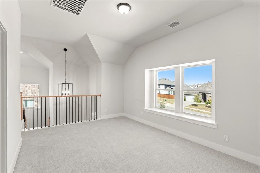 24_26. 1117 Flamingo - Back