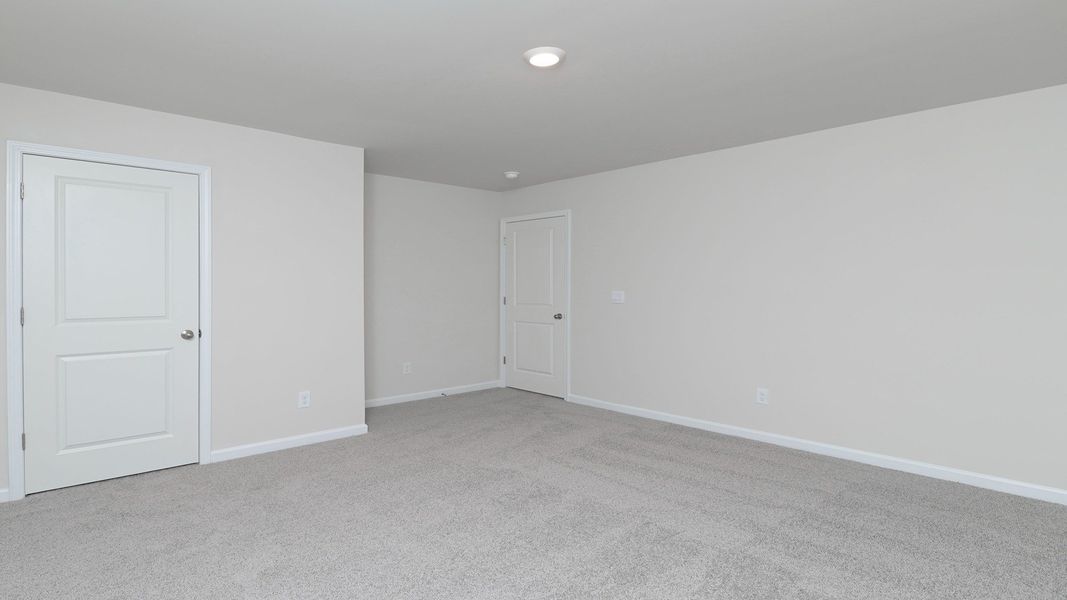 Spacious, unfurnished interior of a new home in Leatherstone, Blythewood (Image 37).