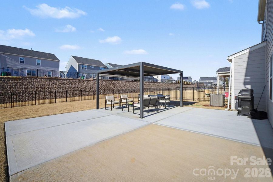 Community amenities in Parkside Crossing, Charlotte (Image 31).