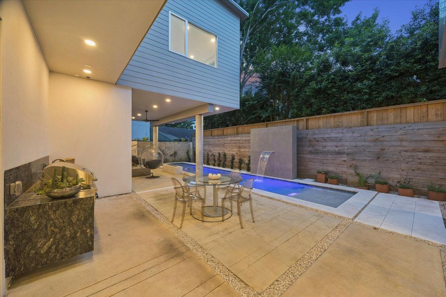 Exterior details and patio area of a home in , Houston (Image 28).