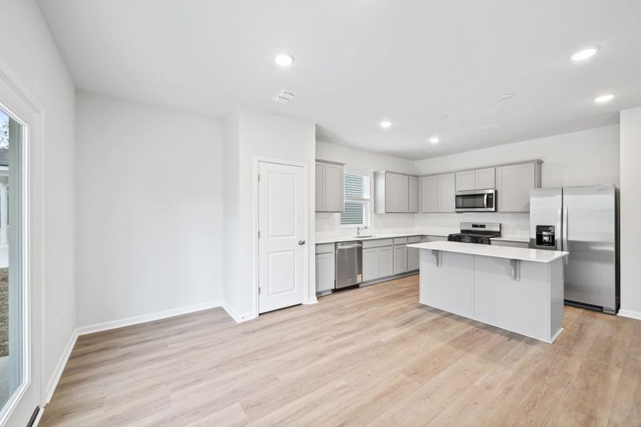 Furnished interior view inside a new home in Grand Arbor, Blythewood (Image 12). Furnished interior view inside a new home in Grand Arbor, Blythewood (Image 12).