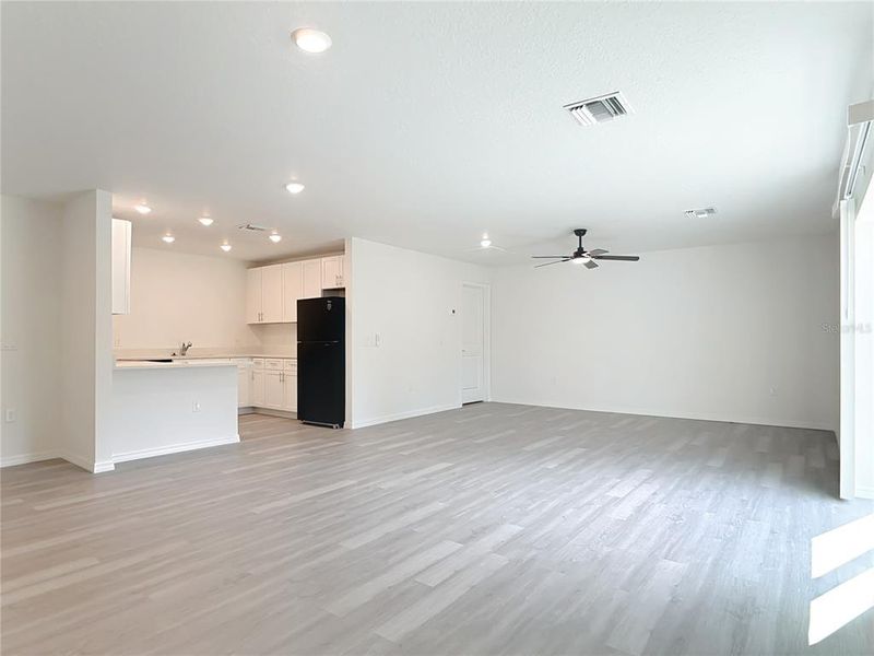 Spacious, unfurnished interior of a new home in , North Port (Image 36).