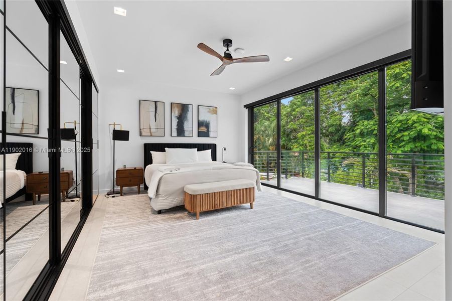 Furnished interior view inside a new home in , Miami (Image 31). Furnished interior view inside a new home in , Miami (Image 31).