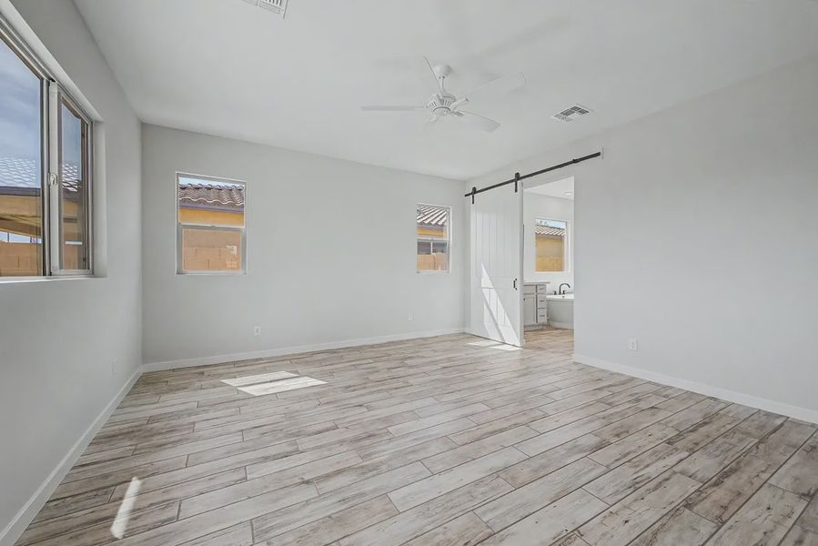 Spacious, unfurnished interior of a new home in Forté at Granite Vista, Waddell (Image 29).