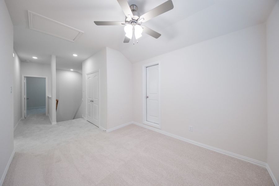 Spacious, unfurnished interior of a new home in Verandah, Royse City (Image 22). Spacious, unfurnished interior of a new home in Verandah, Royse City (Image 22).