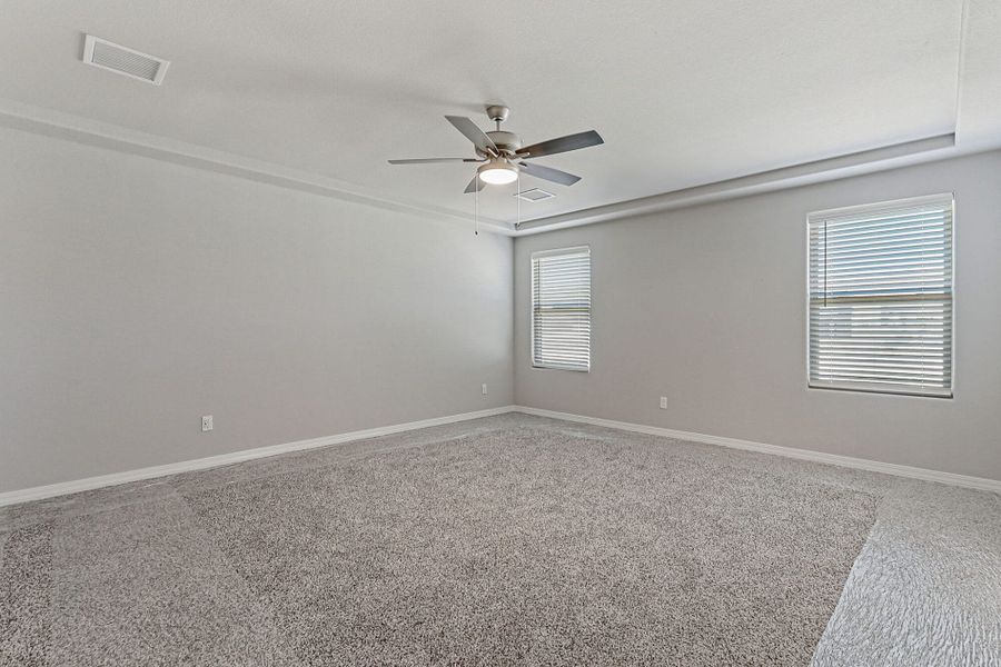 Spacious, unfurnished interior of a new home in Emerald Estates, Horizon City (Image 25). Spacious, unfurnished interior of a new home in Emerald Estates, Horizon City (Image 25).