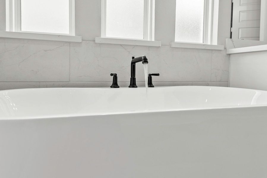 Representative image. Features, specifications, selections and colors may vary. Representative image. Features, specifications, selections and colors may vary.