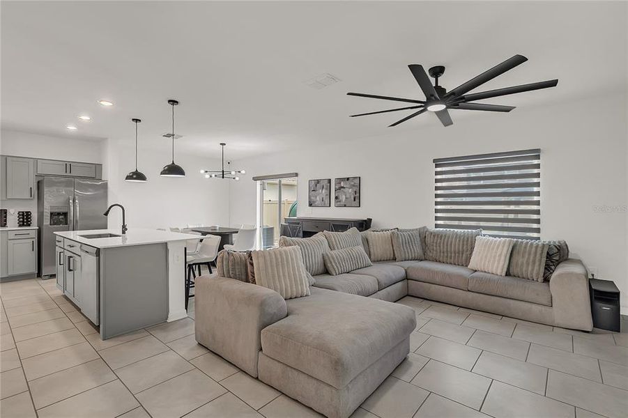 Furnished interior view inside a new home in Peace Creek Reserve, Winter Haven (Image 6).
