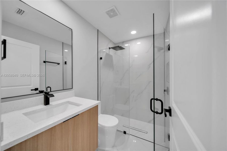 Furnished interior view inside a new home in , Lehigh Acres (Image 5).