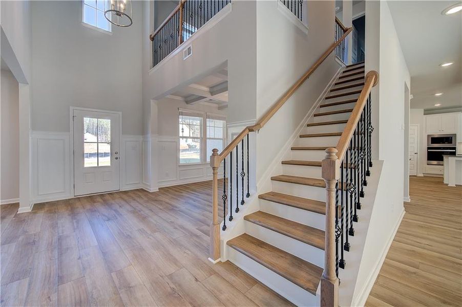 Spacious, unfurnished interior of a new home in Riverbend Overlook, Fayetteville (Image 17).