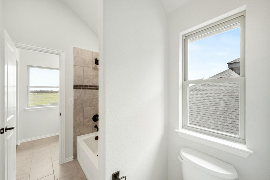 2304 Saint Andrews Way 2304 Saint Andrews Way