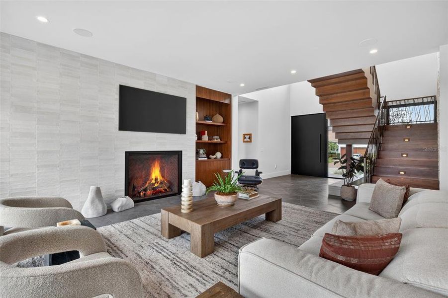 Furnished interior view inside a new home in , St. Petersburg (Image 17).