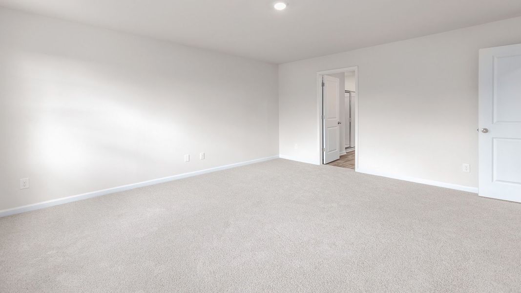 Spacious, unfurnished interior of a new home in Aurora Acres, Snow Camp (Image 18).
