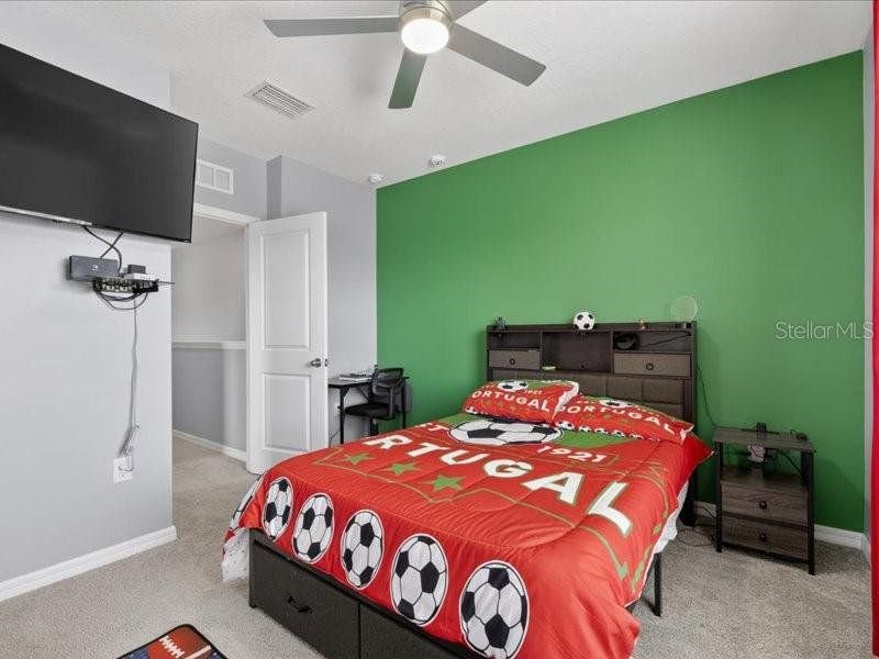 Furnished interior view inside a new home in , Apollo Beach (Image 49).