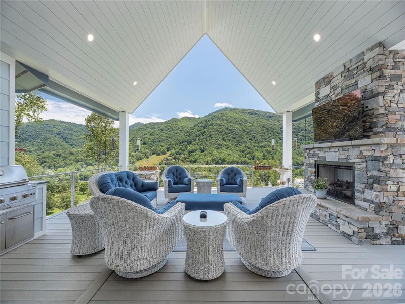 Exterior details and patio area of a home in , Maggie Valley (Image 3).