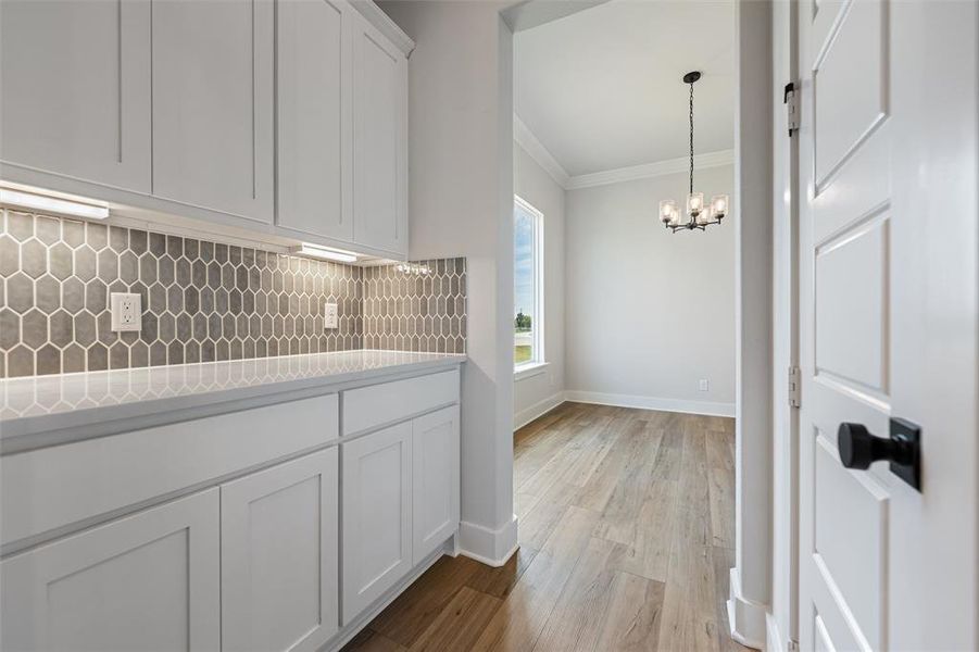 Furnished interior view inside a new home in Rocky Top, Krum (Image 13). Furnished interior view inside a new home in Rocky Top, Krum (Image 13).