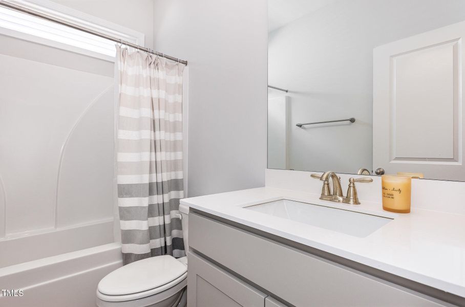 018_img_0192-edit_131 018_img_0192-edit_131