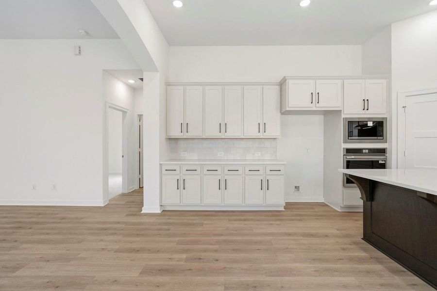 Furnished interior view inside a new home in Bridgeland, Cypress (Image 14). Furnished interior view inside a new home in Bridgeland, Cypress (Image 14).