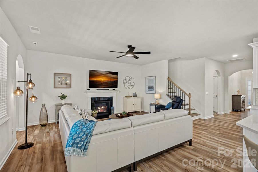 Furnished interior view inside a new home in Elizabeth, Fort Mill (Image 12).