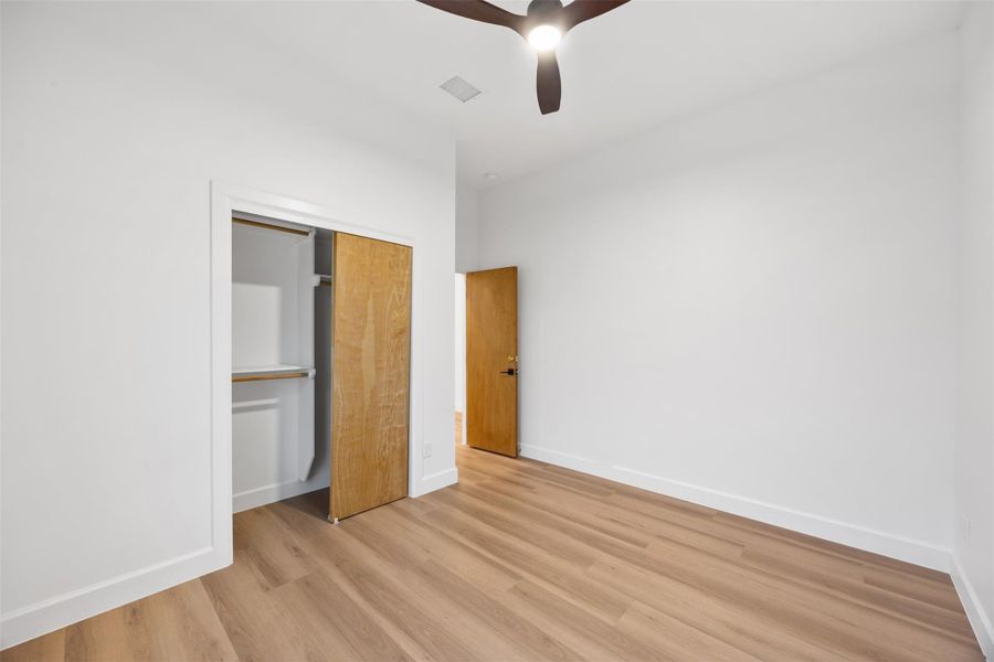 Spacious, unfurnished interior of a new home in , Houston (Image 34). Spacious, unfurnished interior of a new home in , Houston (Image 34).