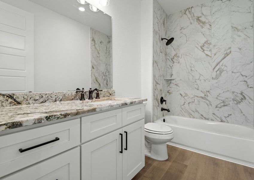 Secondary bathroom. Secondary bathroom.