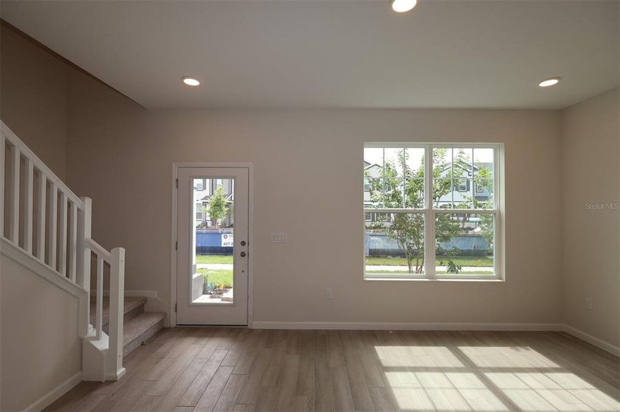 Spacious, unfurnished interior of a new home in Center Lake on the Park, St. Cloud (Image 12). Spacious, unfurnished interior of a new home in Center Lake on the Park, St. Cloud (Image 12).