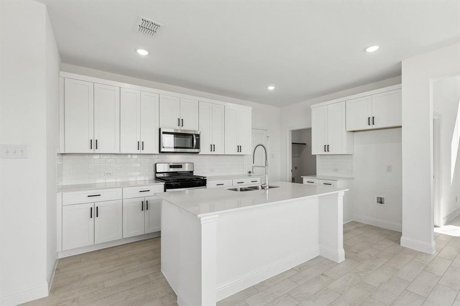 Furnished interior view inside a new home in Bellagio, Forney (Image 5).