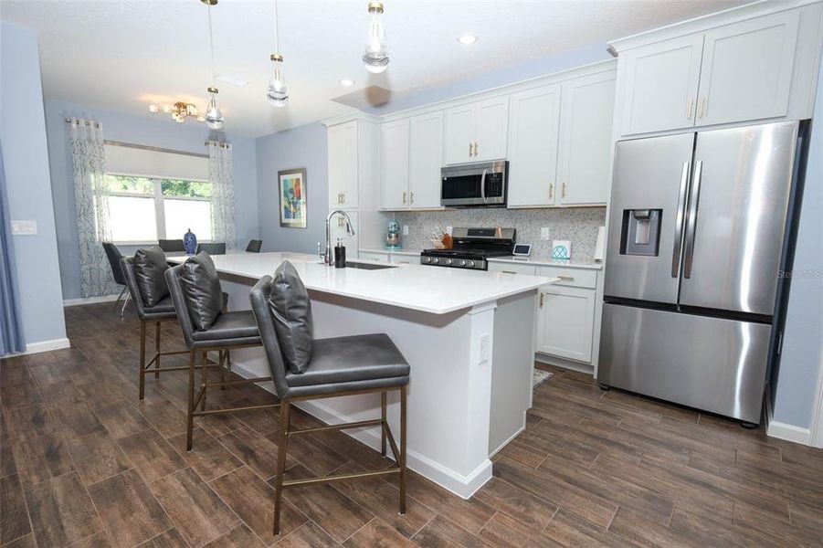 Furnished interior view inside a new home in , Mount Dora (Image 12).