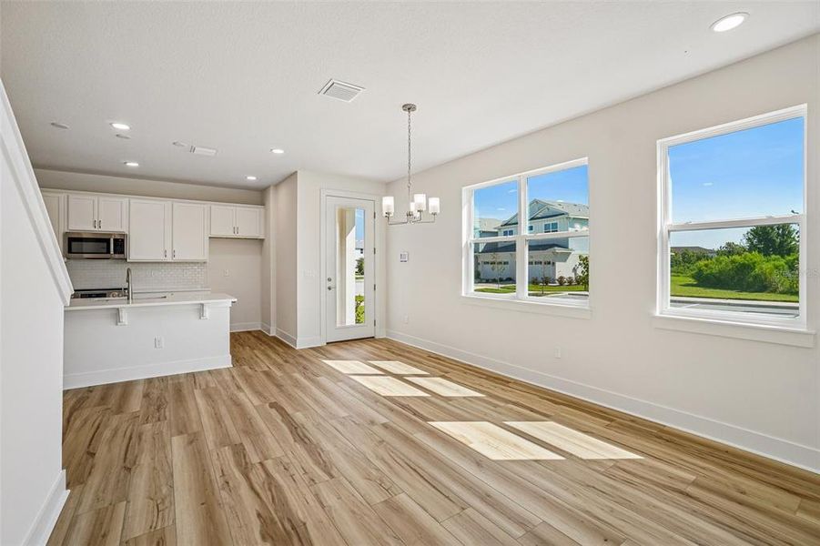 Spacious, unfurnished interior of a new home in Lagoon Residences at Epperson, Wesley Chapel (Image 39).