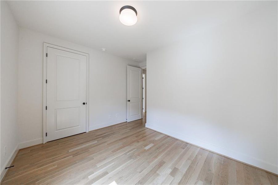 Spacious, unfurnished interior of a new home in Delmont, Atlanta (Image 20).