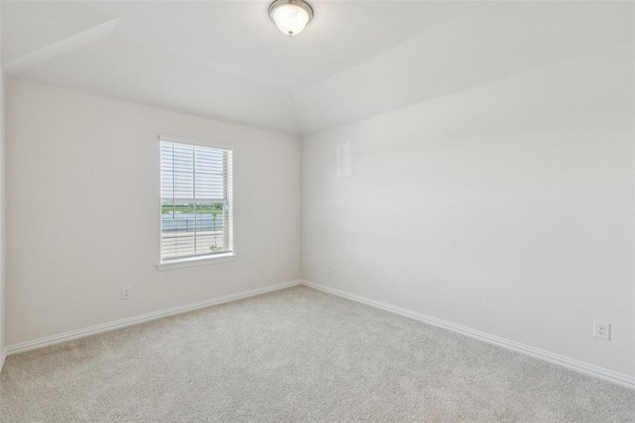 Spacious, unfurnished interior of a new home in , Royse City (Image 20).