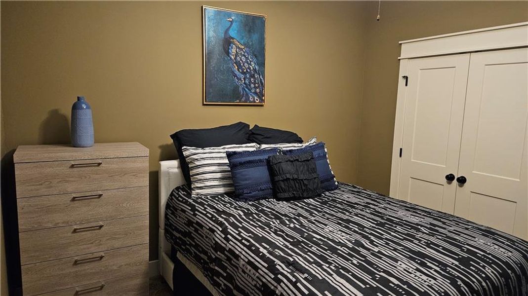 Furnished interior view inside a new home in , Kathleen (Image 14).