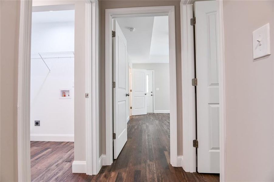 Spacious, unfurnished interior of a new home in , Dahlonega (Image 15).