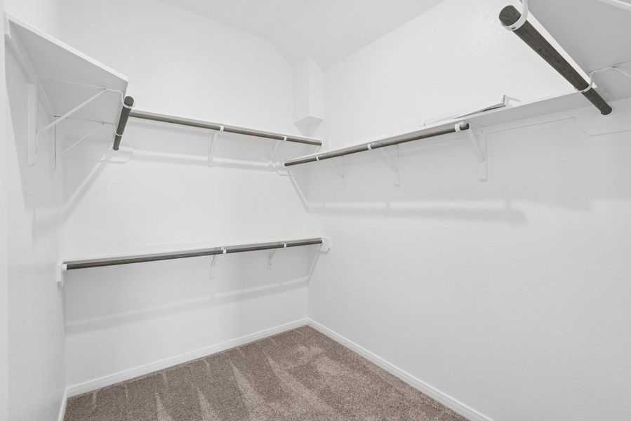 Spacious, unfurnished interior of a new home in Jordan Ranch 45' Homesites, Fulshear (Image 12). Spacious, unfurnished interior of a new home in Jordan Ranch 45' Homesites, Fulshear (Image 12).