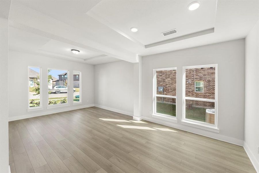 5_06. 1285 Flamingo - Dining 5_06. 1285 Flamingo - Dining