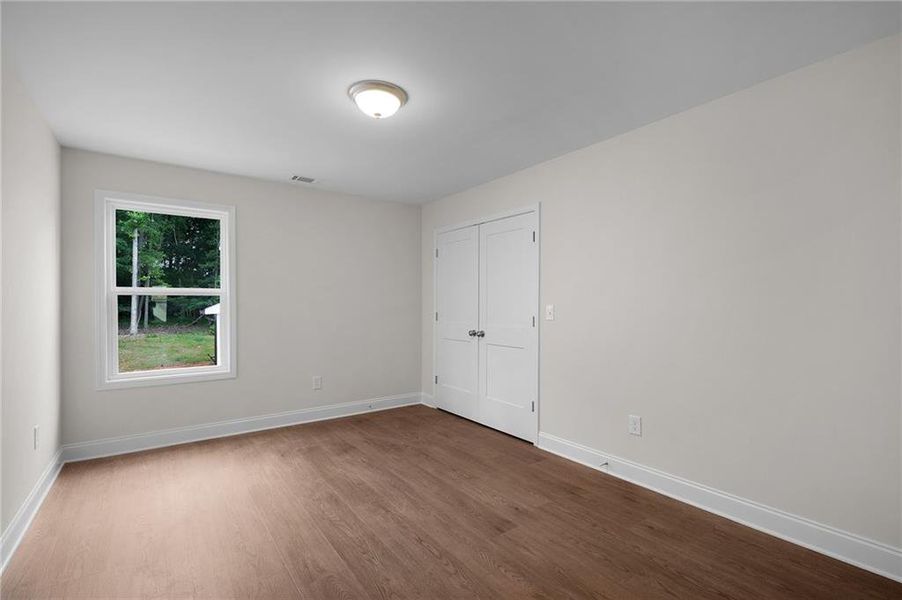 Spacious, unfurnished interior of a new home in , Calhoun (Image 16).