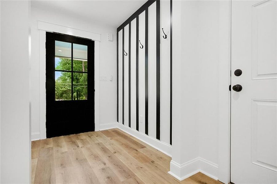 Spacious, unfurnished interior of a new home in , Atlanta (Image 9). Spacious, unfurnished interior of a new home in , Atlanta (Image 9).