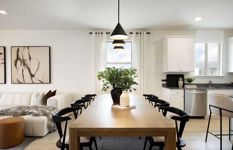 Dining Area Dining Area