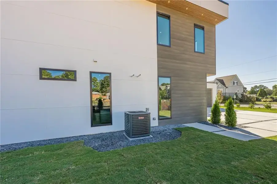 Exterior details and patio area of a home in , Smyrna (Image 39).