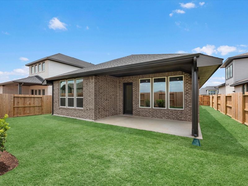 Exterior details and patio area of a home in Jubilee 50′, Hockley (Image 3).