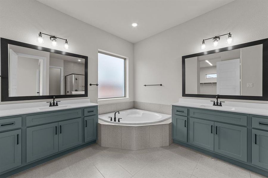 Furnished interior view inside a new home in South Pointe Manor Series, Mansfield (Image 12). Furnished interior view inside a new home in South Pointe Manor Series, Mansfield (Image 12).