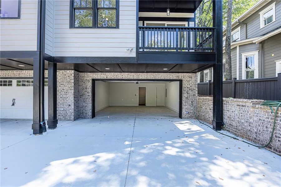 Image 35 of a home in .