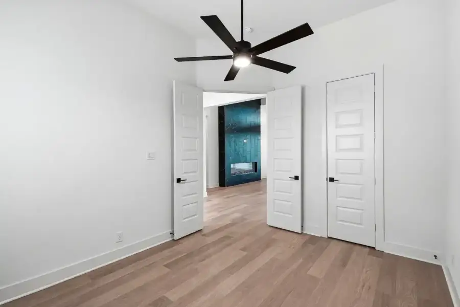 Representative unfurnished interior of a home built from the Stafford by Chesmar Homes in Prominence 60's, San Antonio (Image 23). Representative unfurnished interior of a home built from the Stafford by Chesmar Homes in Prominence 60's, San Antonio (Image 23).