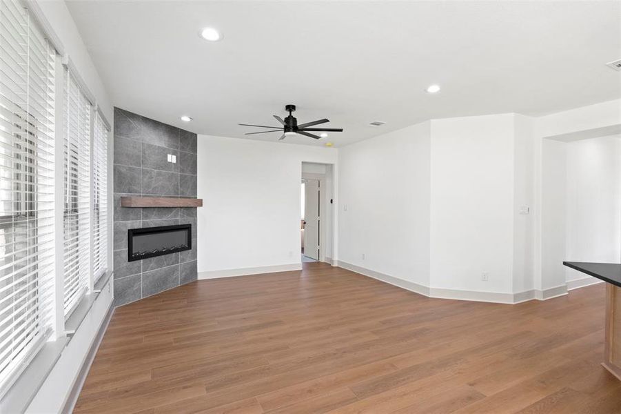 Spacious, unfurnished interior of a new home in , Italy (Image 18).