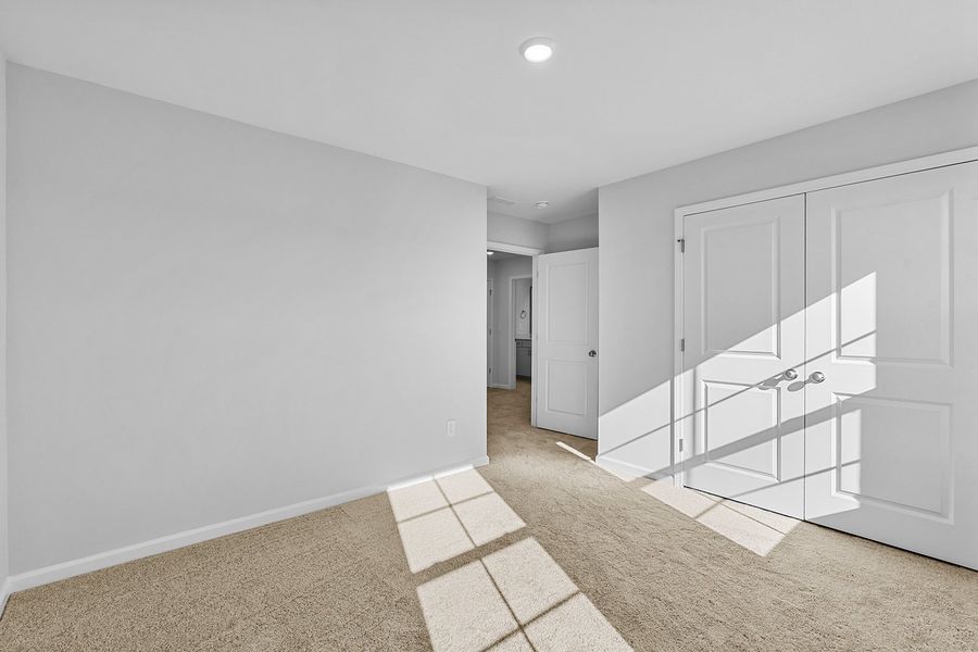 Spacious, unfurnished interior of a new home in Hanes Lake, Winston-Salem (Image 32).