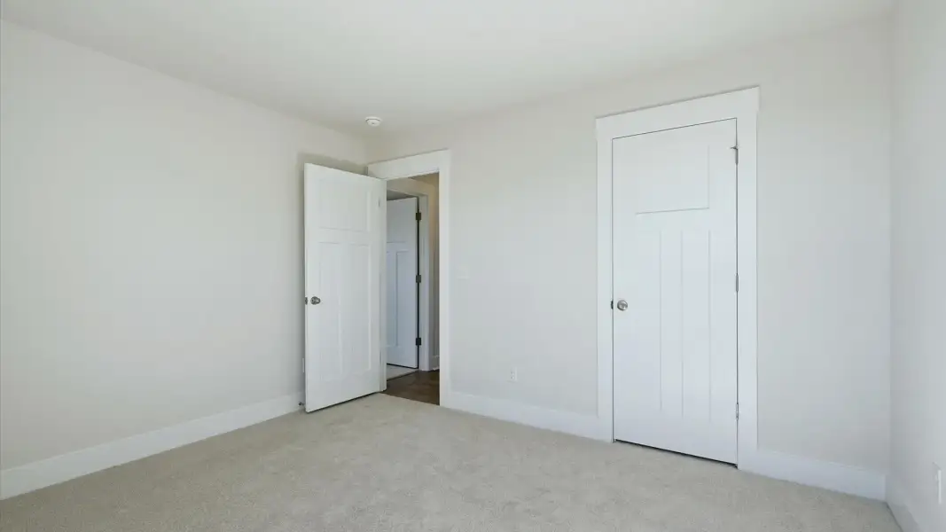 Furnished interior view inside a new home in Pinebrook, Woodruff (Image 40). Furnished interior view inside a new home in Pinebrook, Woodruff (Image 40).
